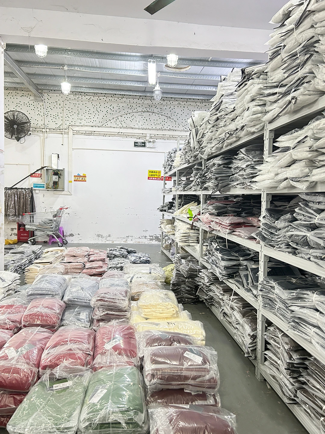 终于找到了，靠谱女装供应链