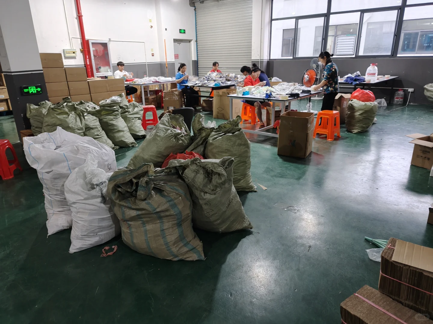 外贸工厂头饰品杂货