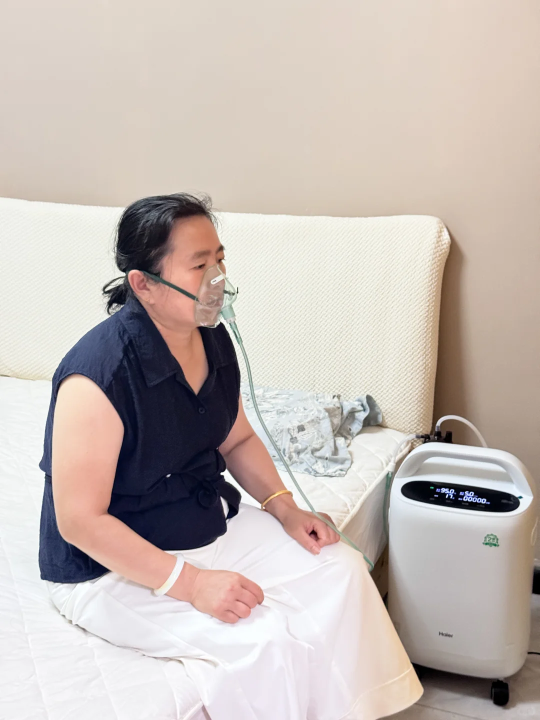 婆婆爬楼不喘了！大白建议的制氧机立大功