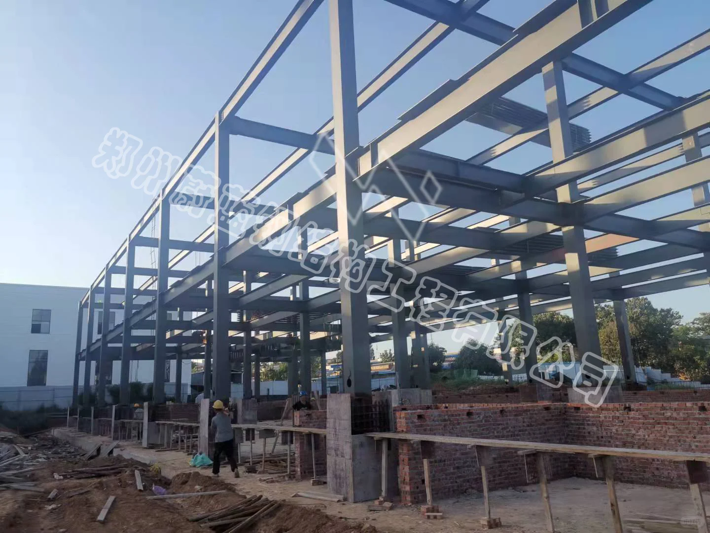 民营企业如何选择钢结构厂房施工公司