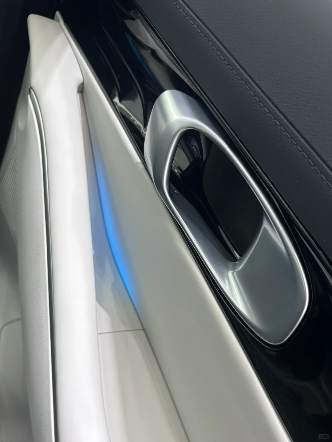 电车?个开车好习惯要知道！