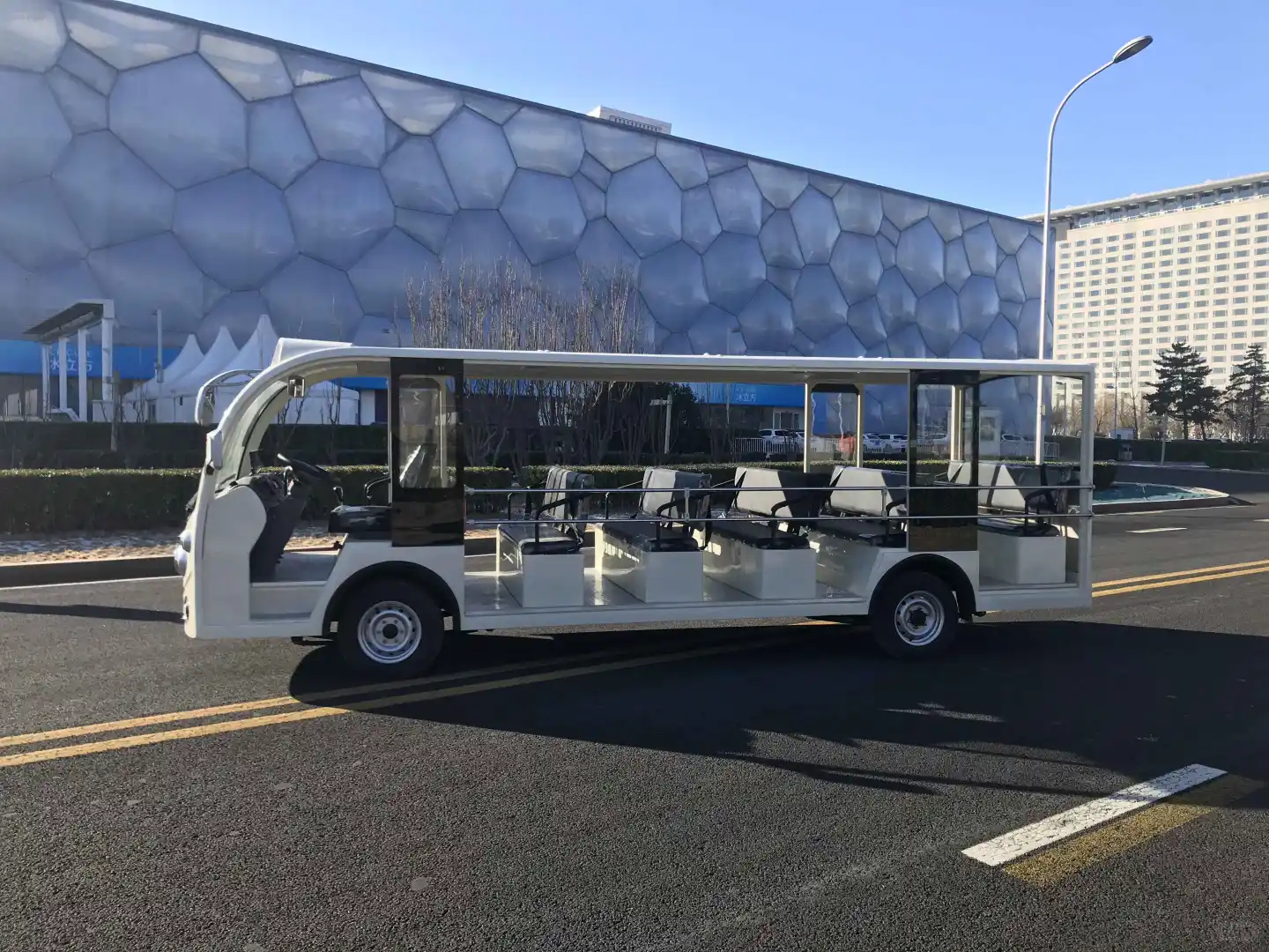 为什么越来越多景区开始换成电动观光车？答