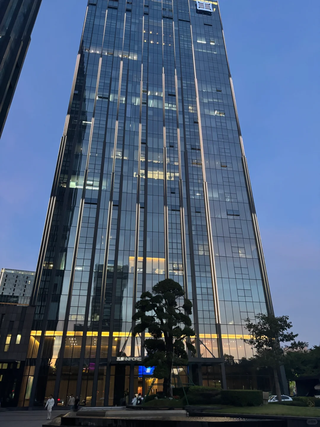 呆过私企和外企，感受到打工人世界的参差。