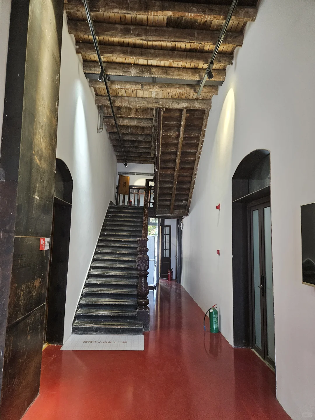 首次走进百年历史的武昌第一纱厂办公楼旧址