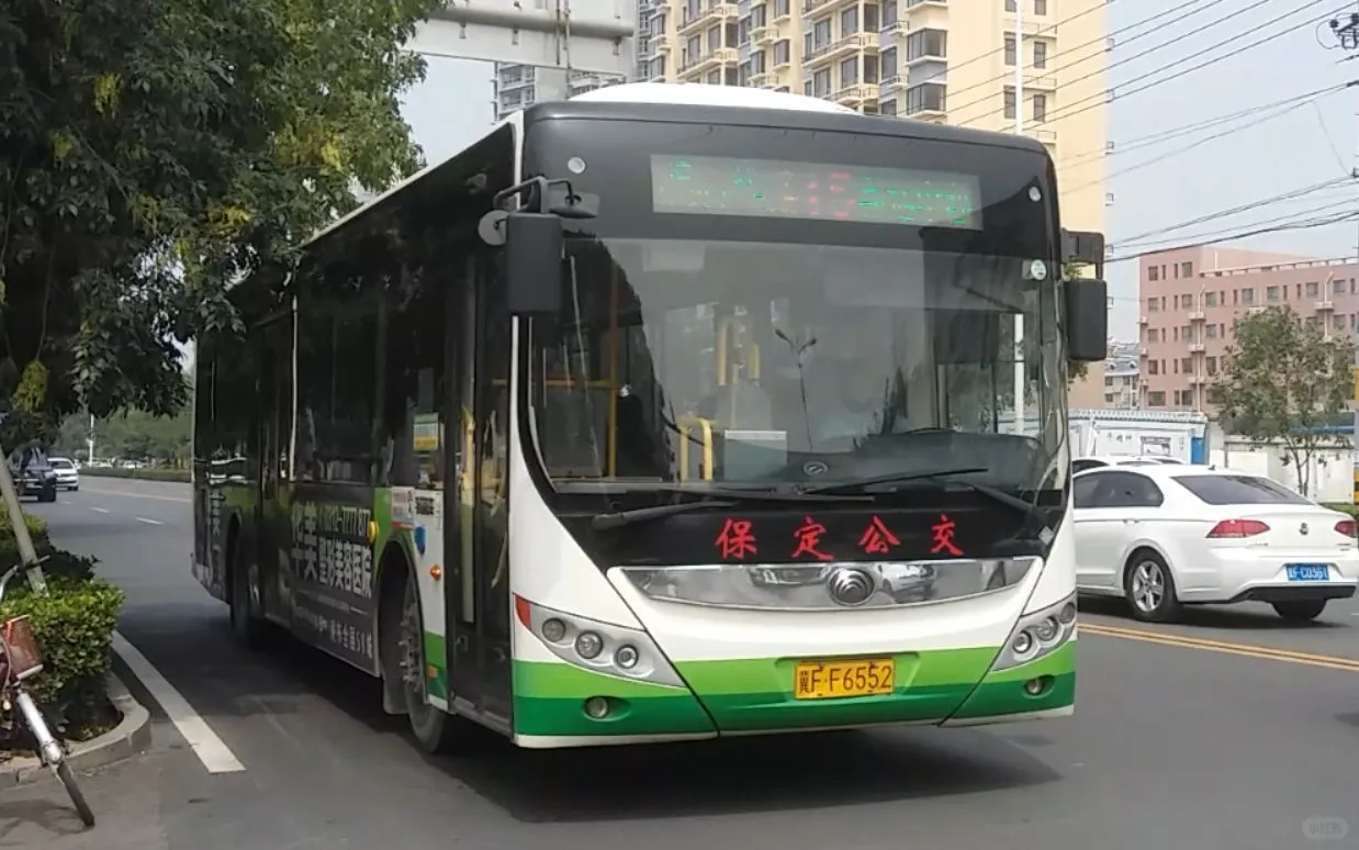 保定公交换回燃油车!“电动吹”们破防了!