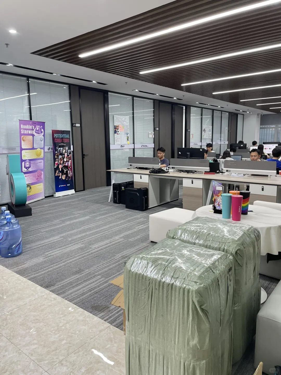 95后创业初体验｜在深圳开家tk公司