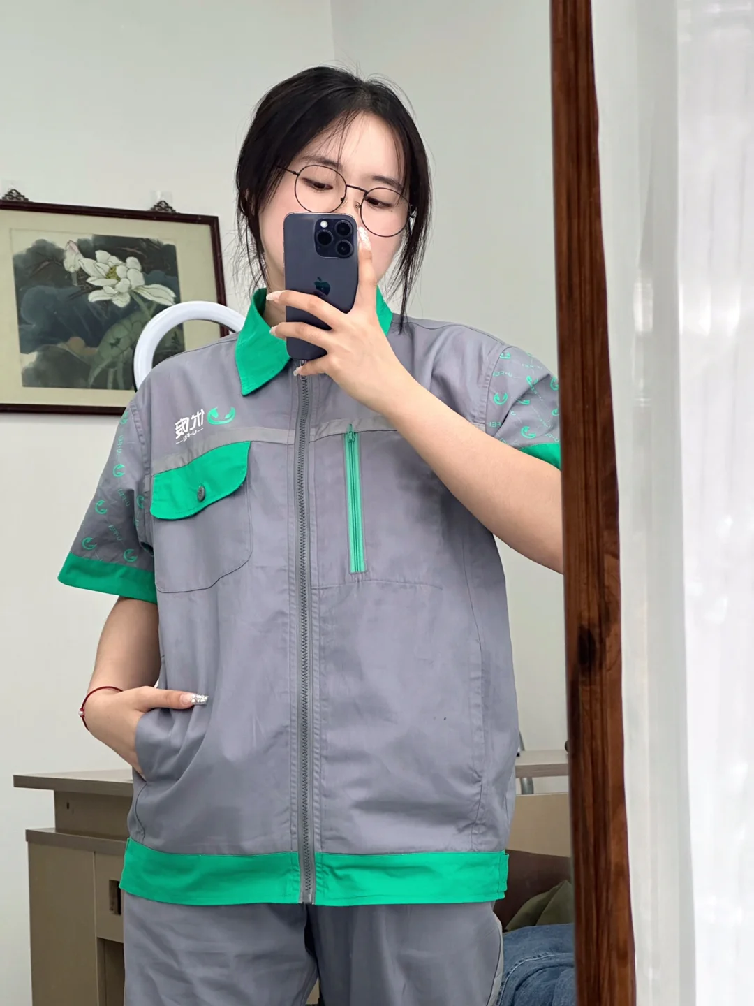 工装设计｜根据企业元素全新创意设计