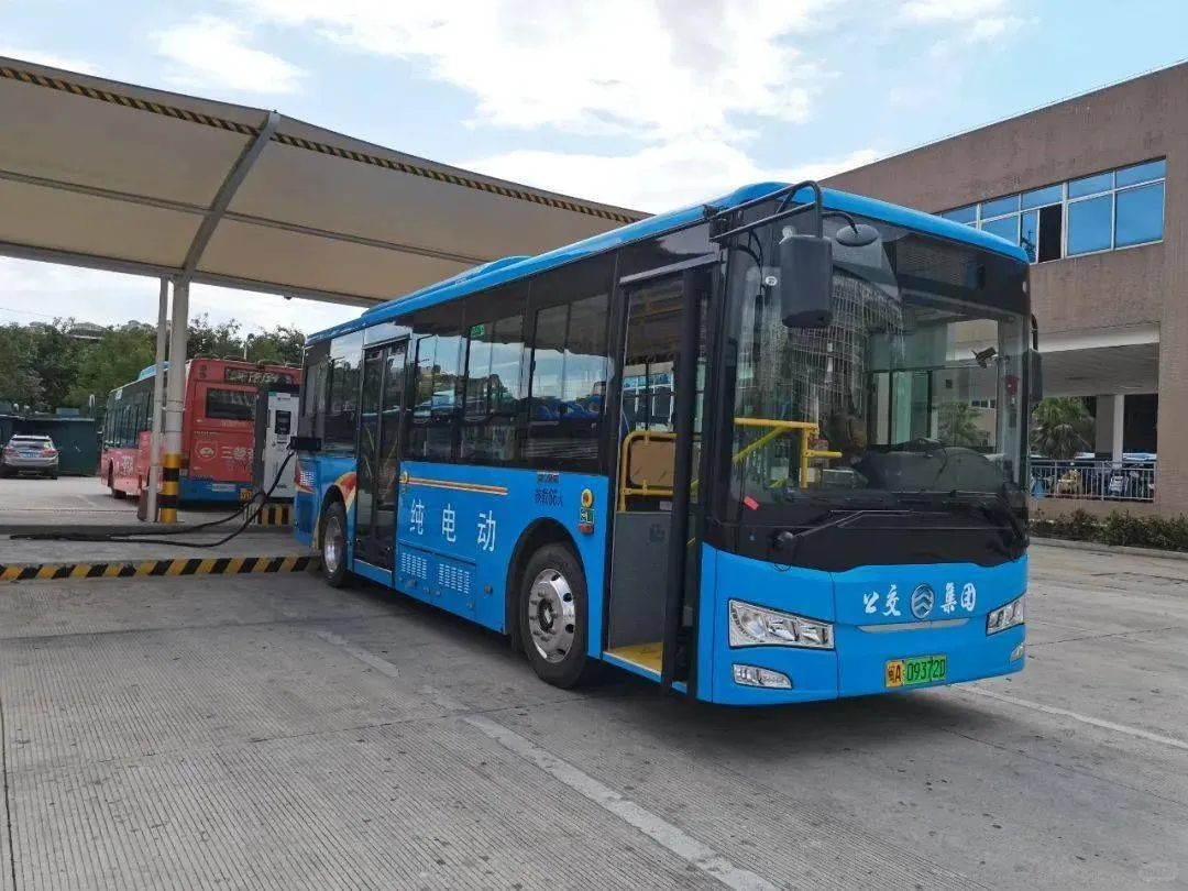 保定公交换回燃油车!“电动吹”们破防了!