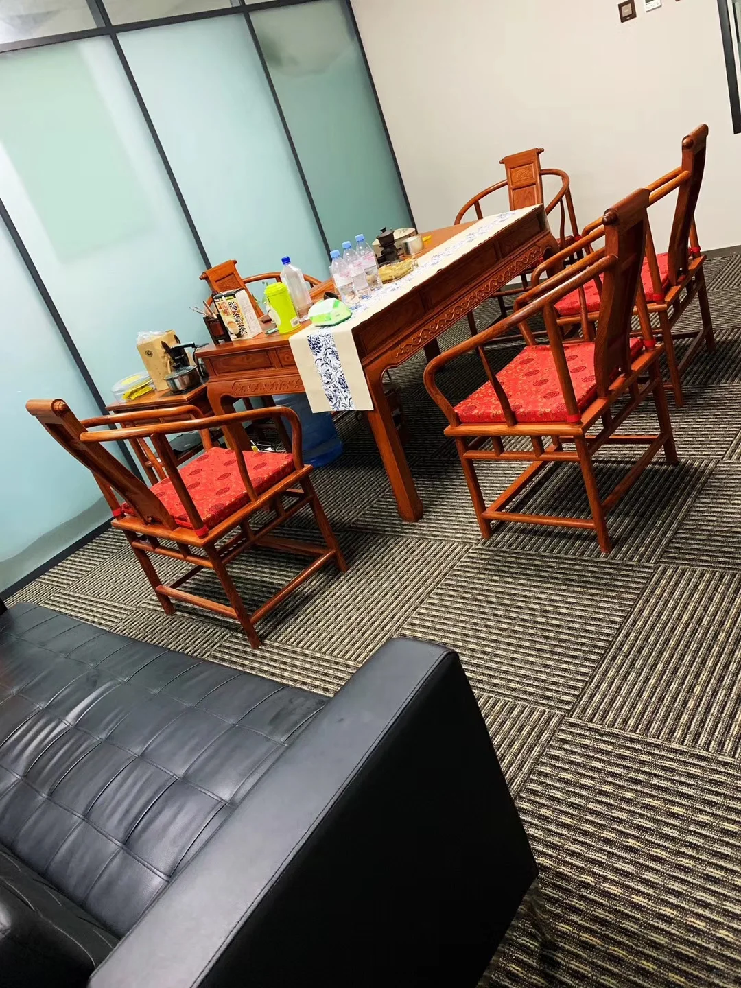 一家小有名气的代账公司，具体多小，我知道