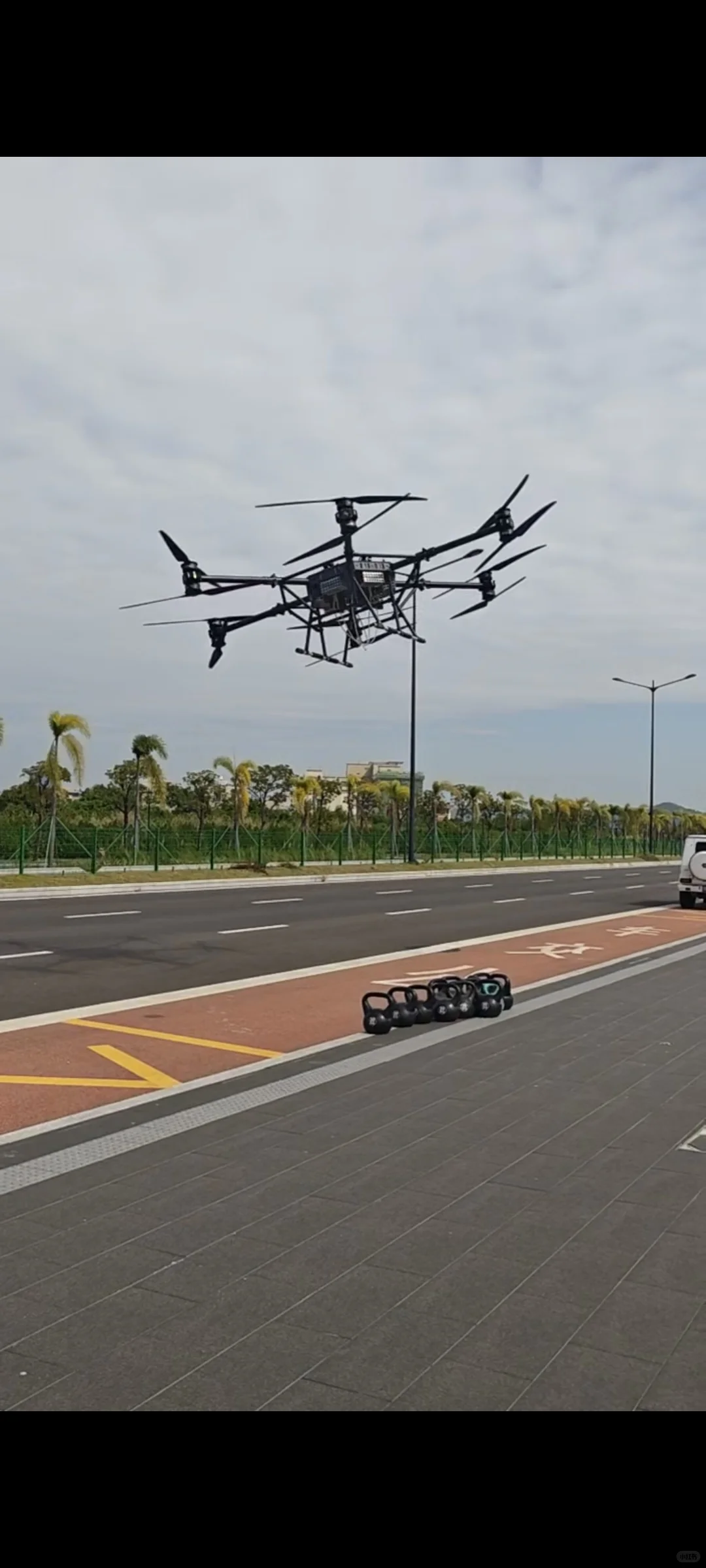 翎翼航空新款LY200型大载重无人机下线并交付