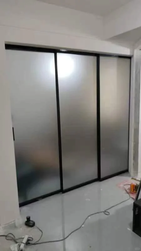 超白长虹，超白透明， 地轨三联动360一平