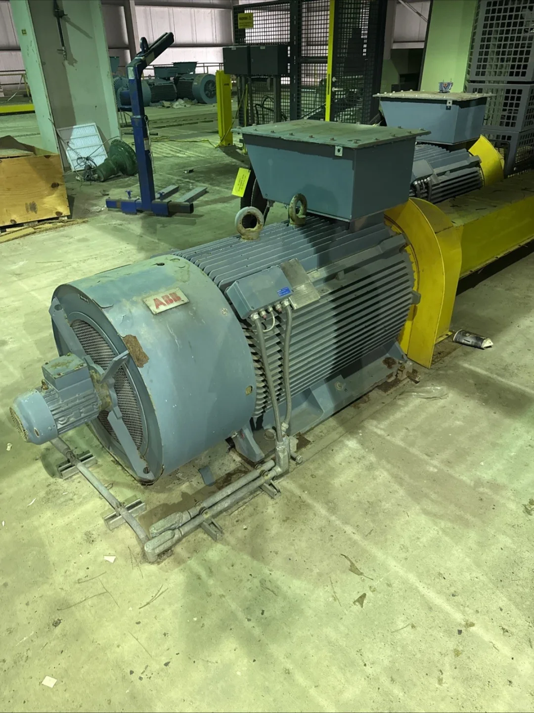 ✨工业巨兽！ABB电机HXR，力量与美学并存！