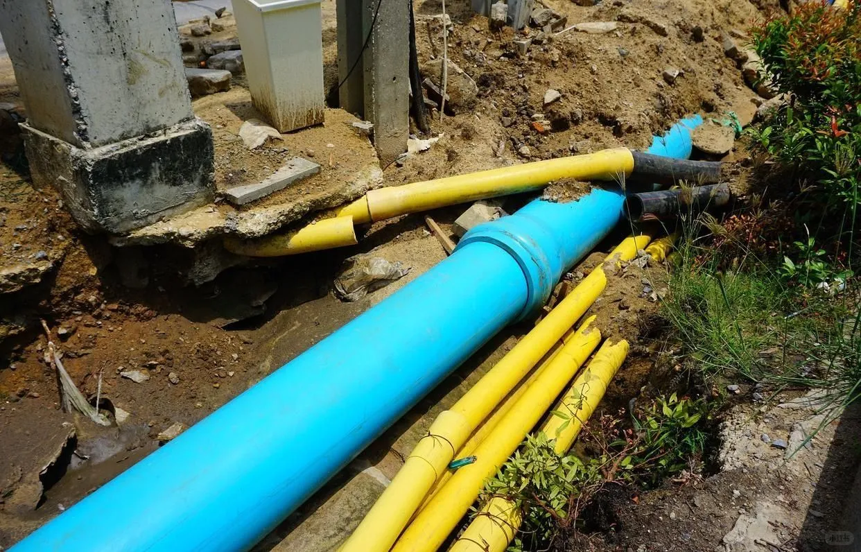 探秘天然气管道用滑动管托