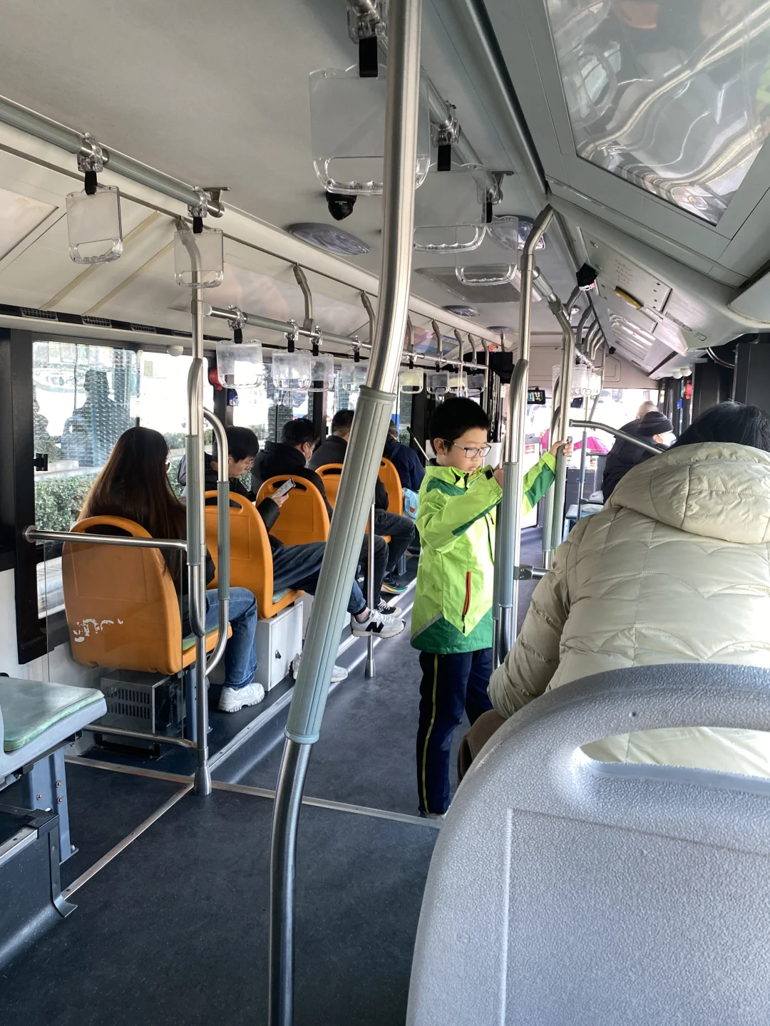 公交免费地铁免费?