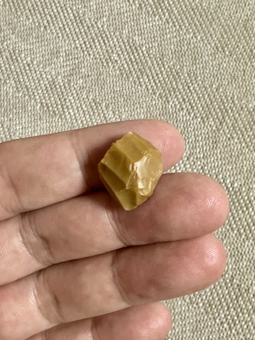 细石核更新剥片面改制刮削器