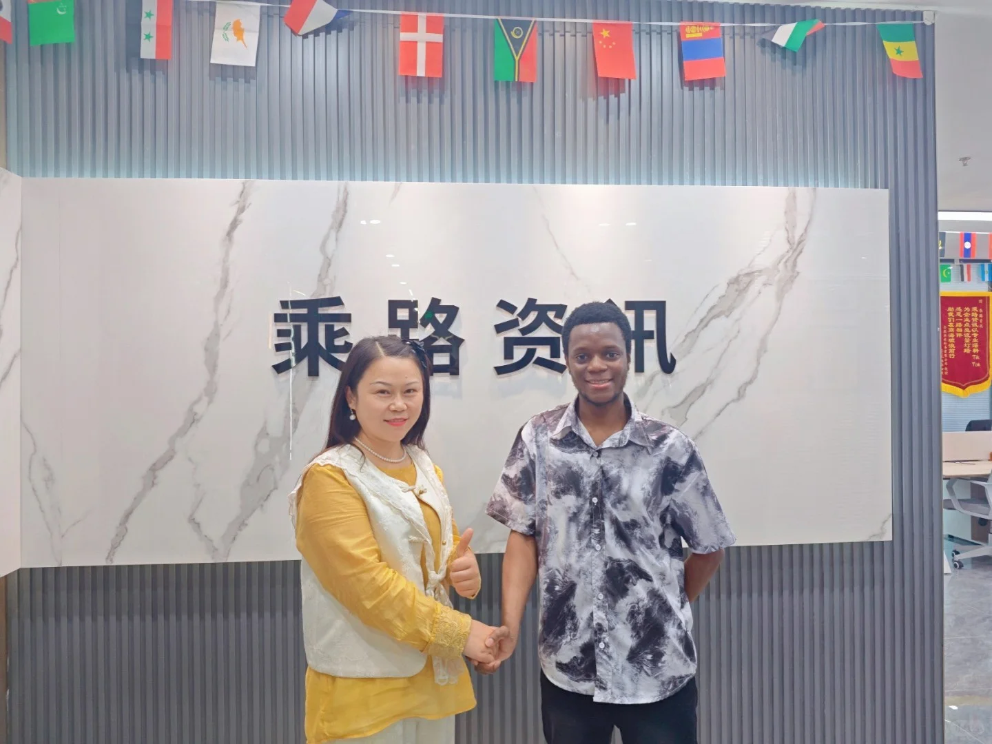 寻求国内工厂源头产品货源接外贸采购商