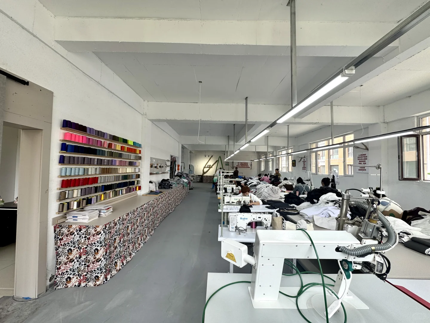 “创业品牌做滑雪服怕压库存？我们懂！