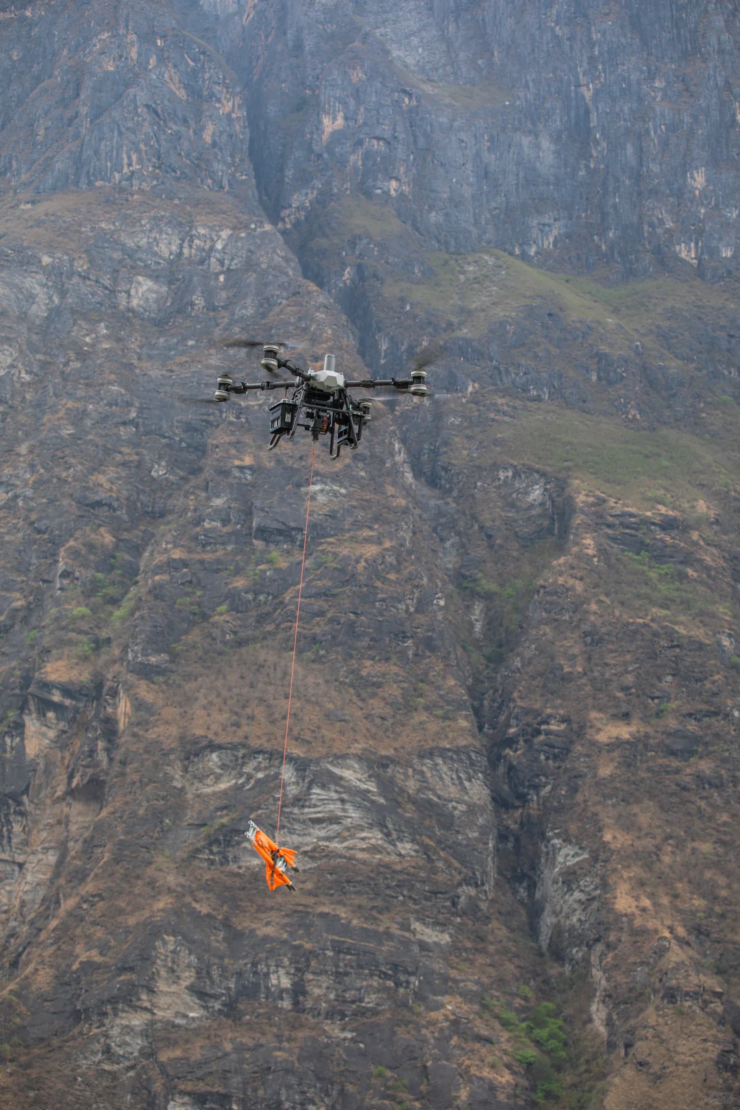 ? 九图解锁空吊王者の硬核实力