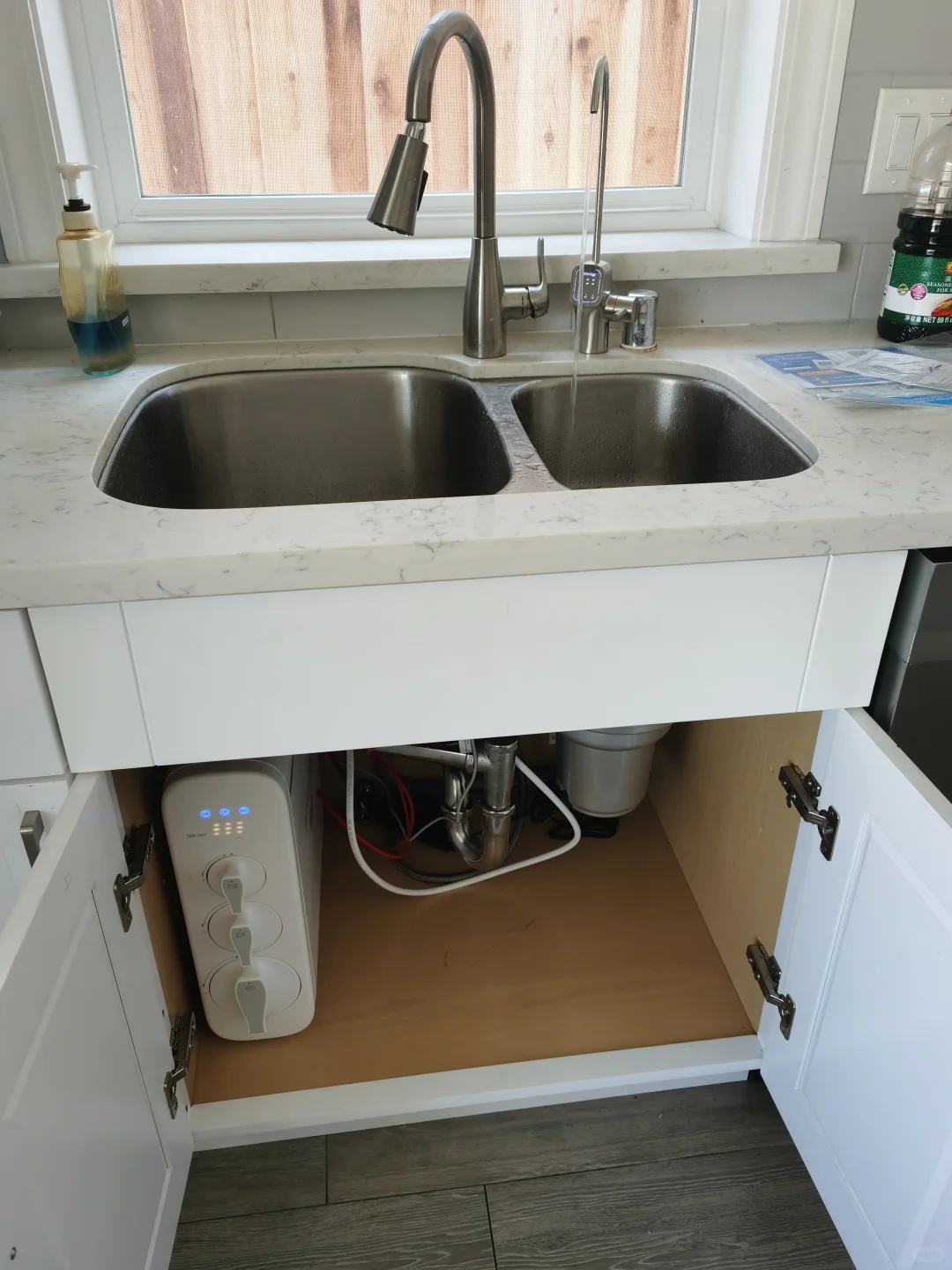 安装了软水机，还需要安装净水器吗？