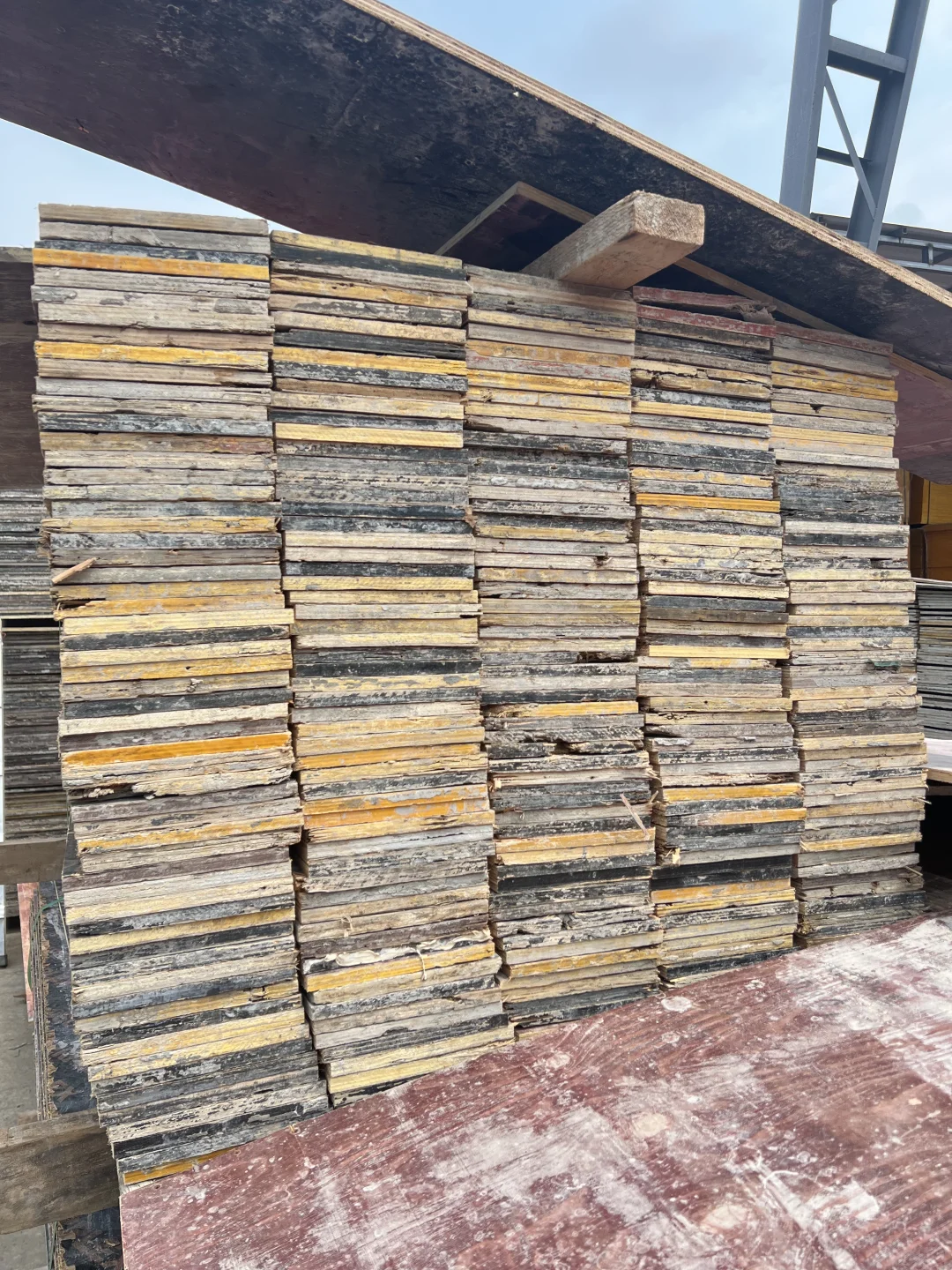 二手模板，旧模板，脚踏板，铺路木板