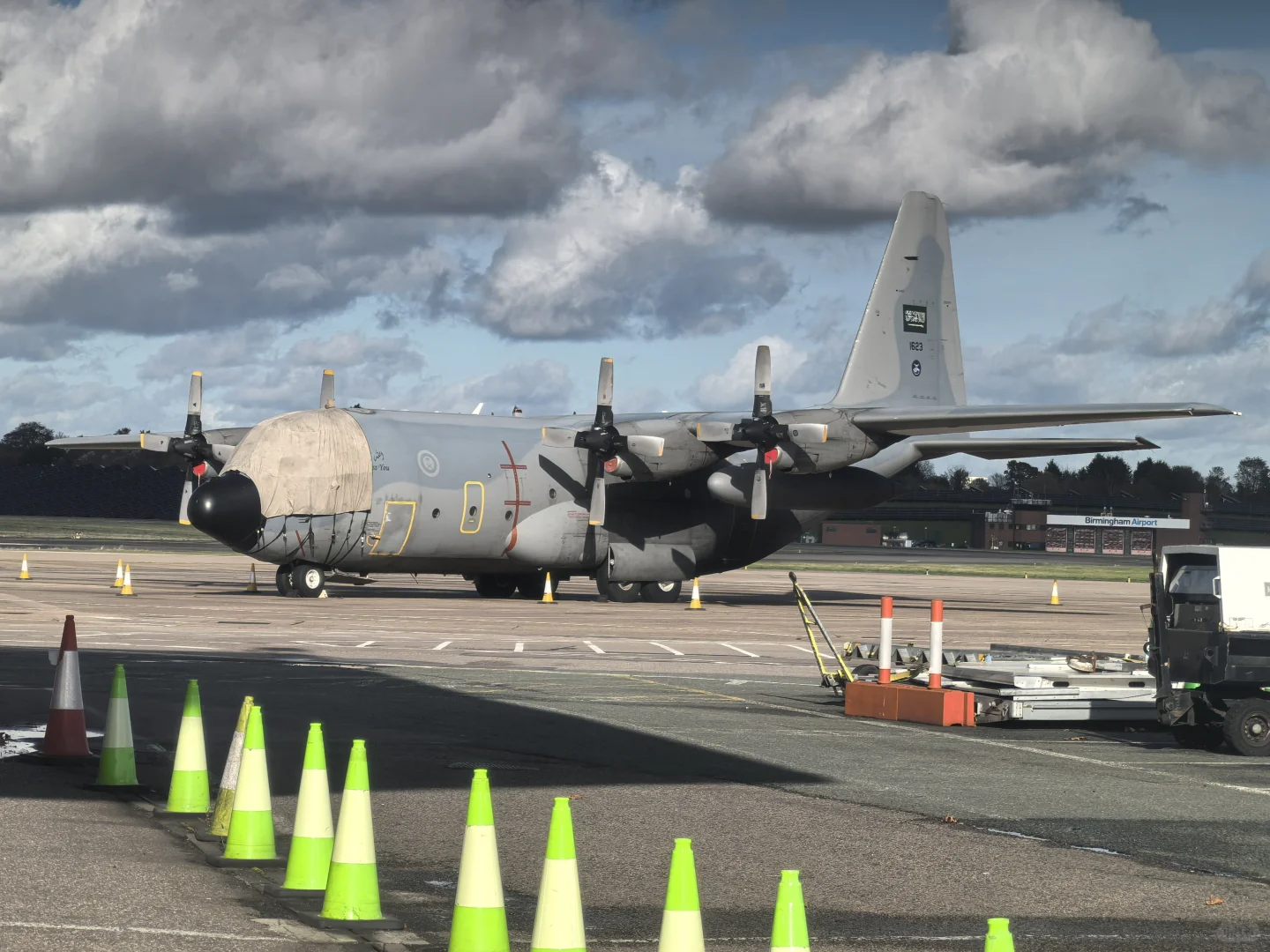 沙特皇家空军C-130H