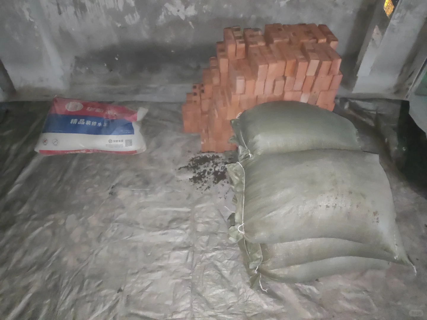 装修材料 重庆水泥河沙配送