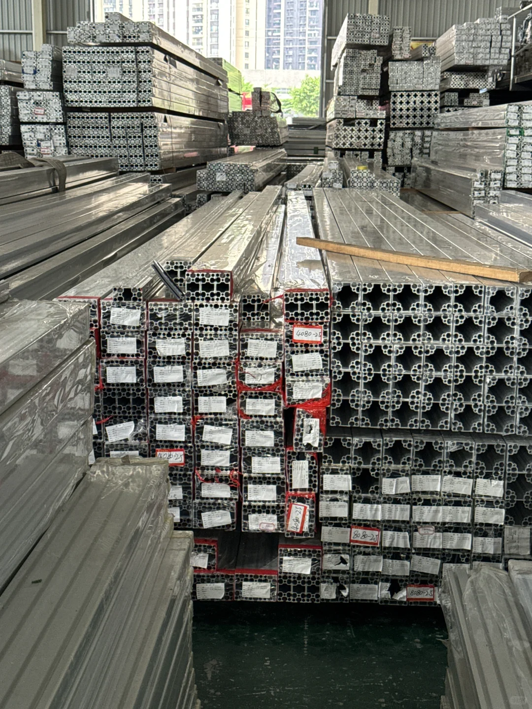 听说小红书卖工业铝材非常灵！