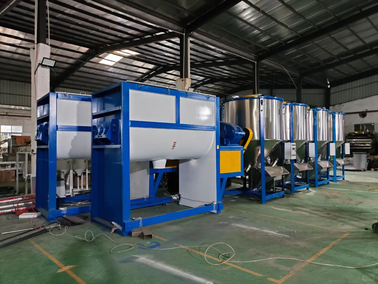 搅拌机大量现货出售，1套也是批发价