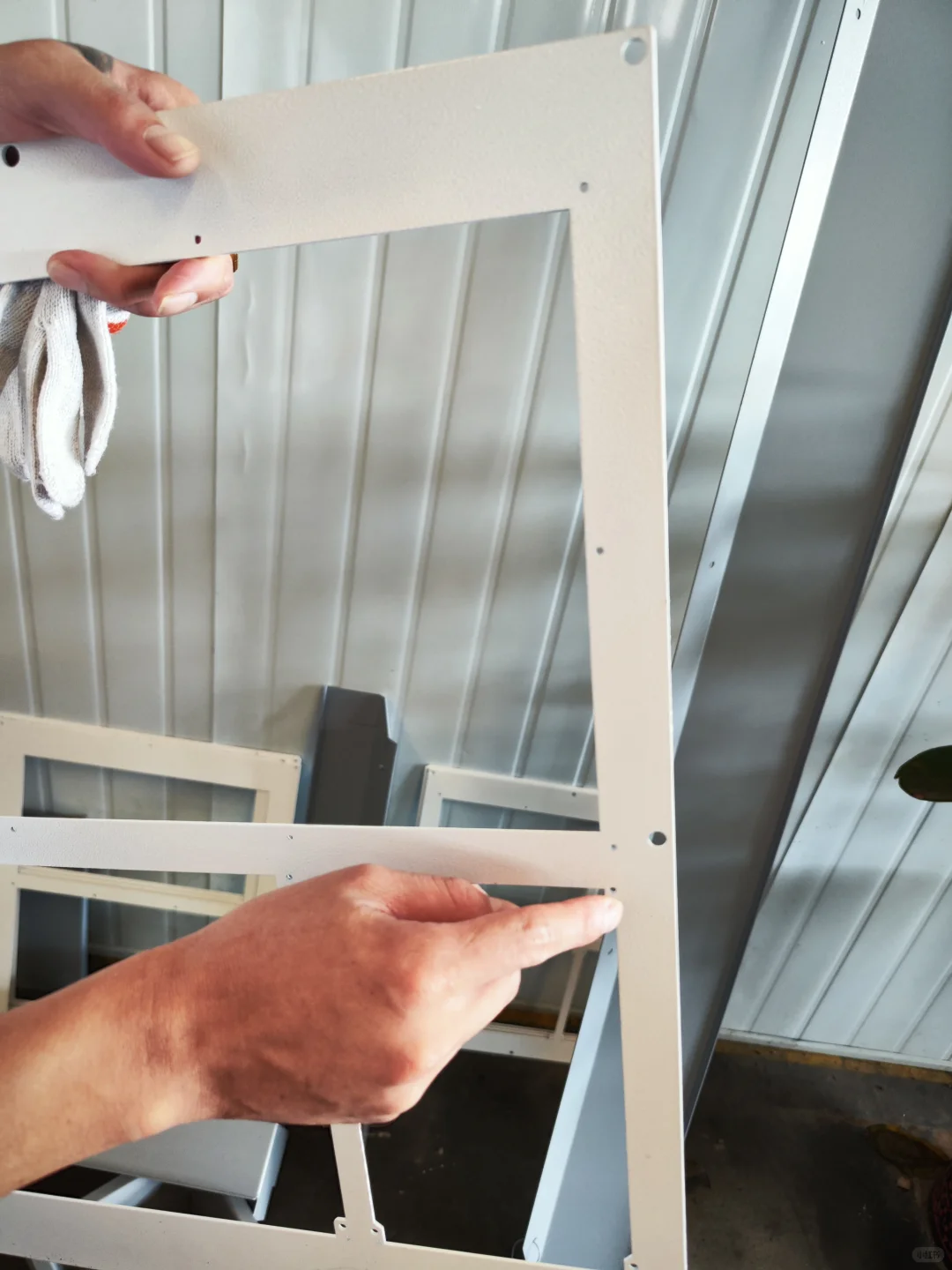 03年钣金工程师加班日常