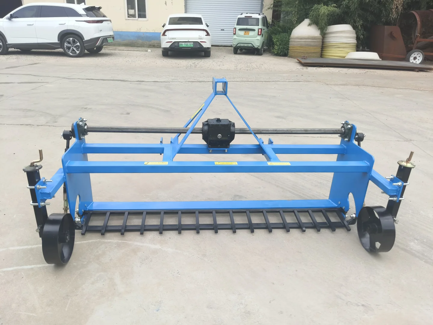 多功能起苗机，起膜机现货多多