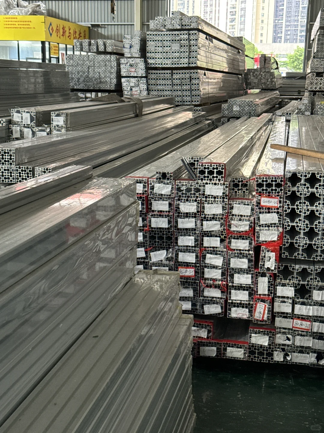 听说小红书卖工业铝材非常灵！