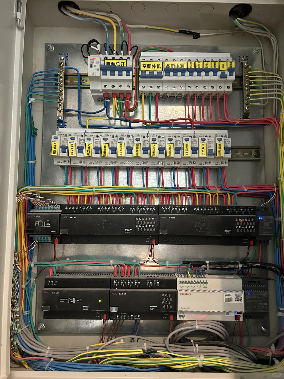 精装的智能电箱别装修的时候自己拆了！
