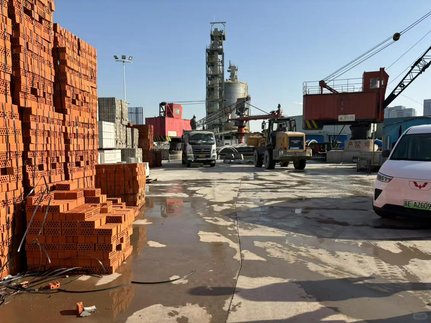 苏州全城配送水泥黄沙砖块等建材