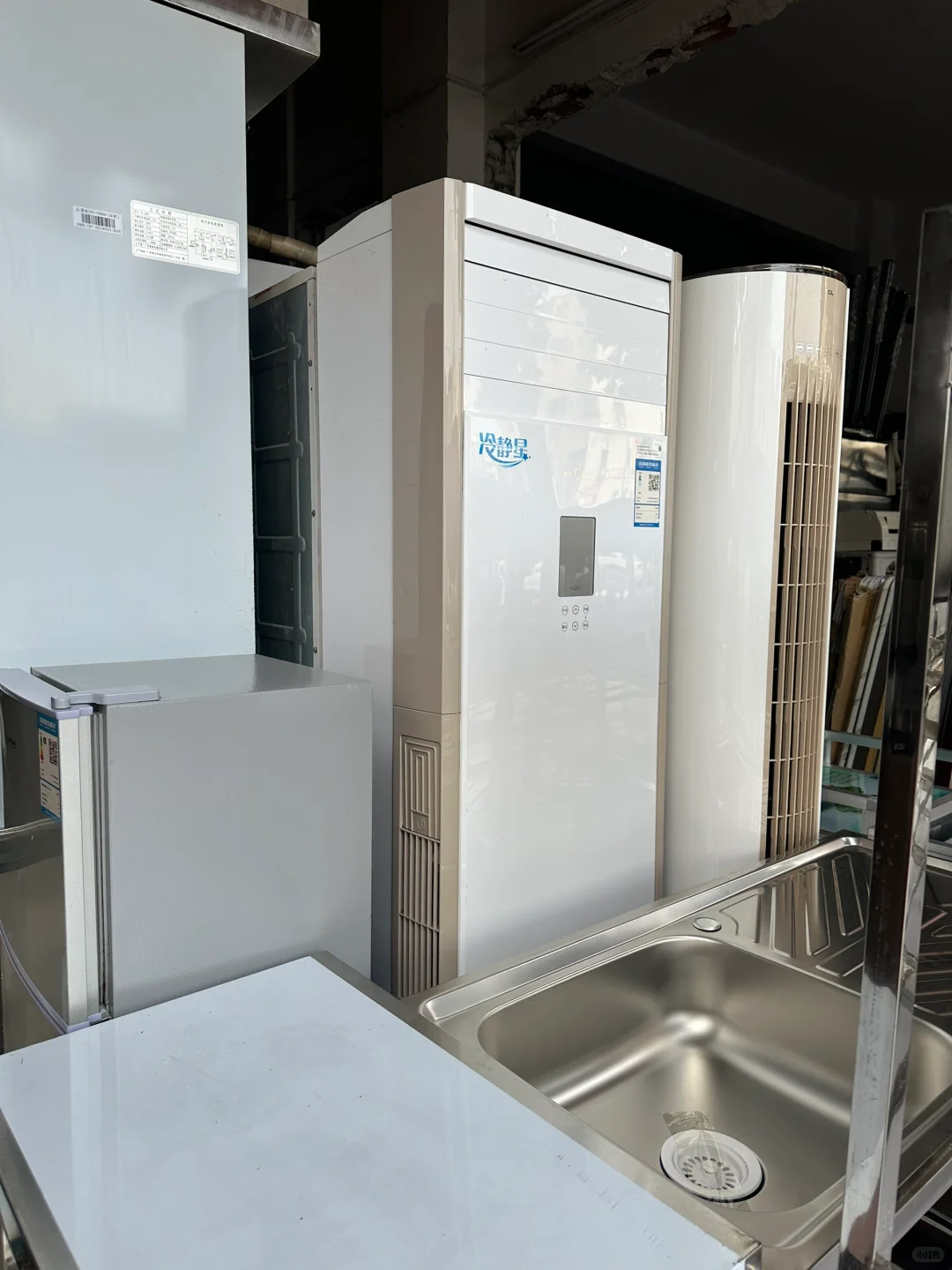 去逛了逛，原来二手旧货市场是这样的?