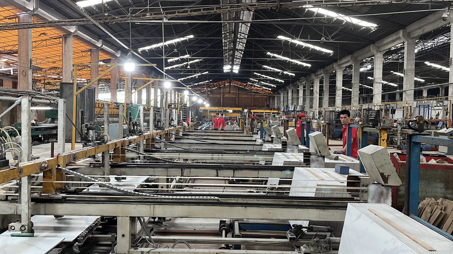 瓷砖工厂?生产线