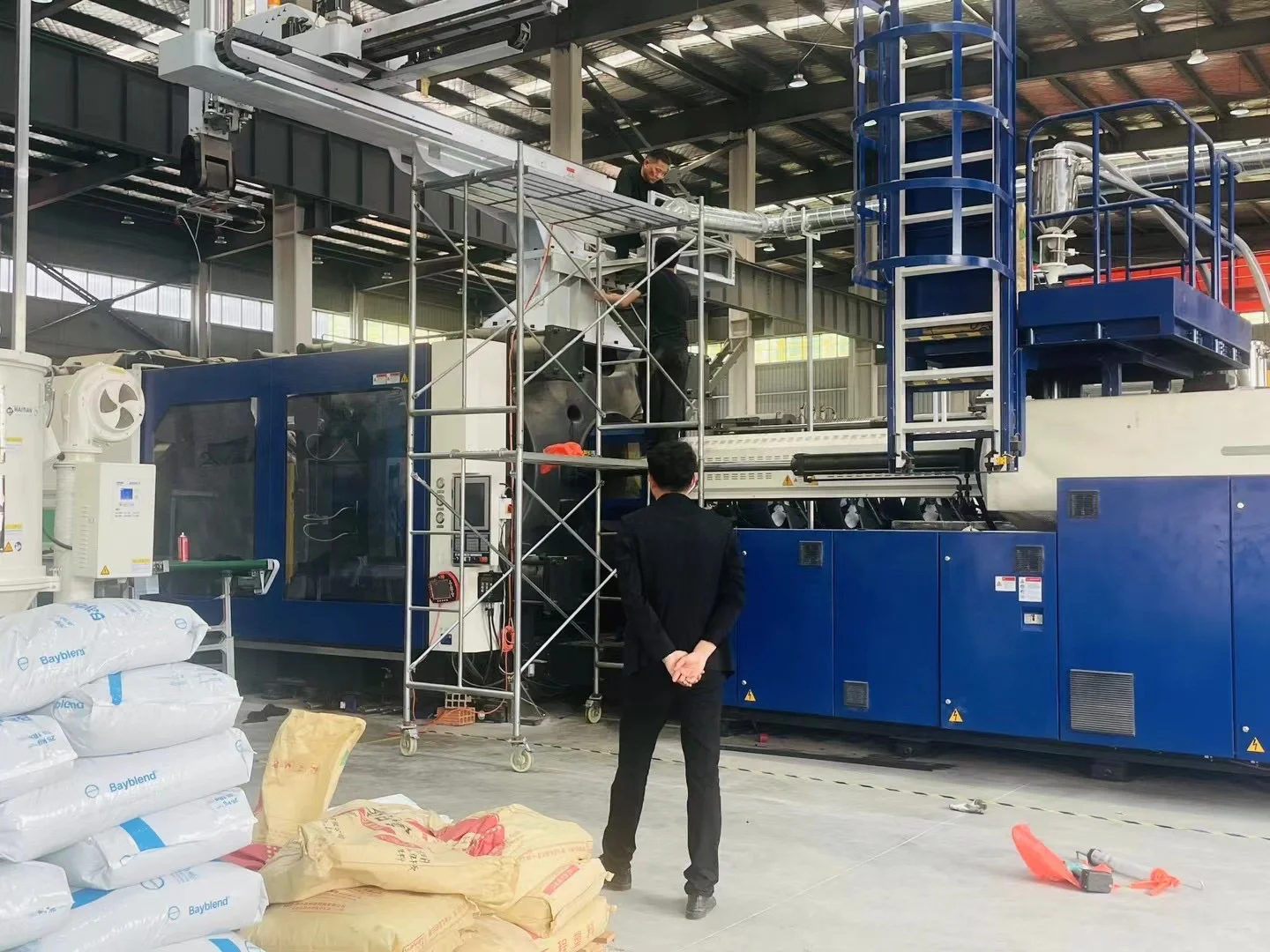 二级活性炭设备 ?废弃处理设备?厂区施工