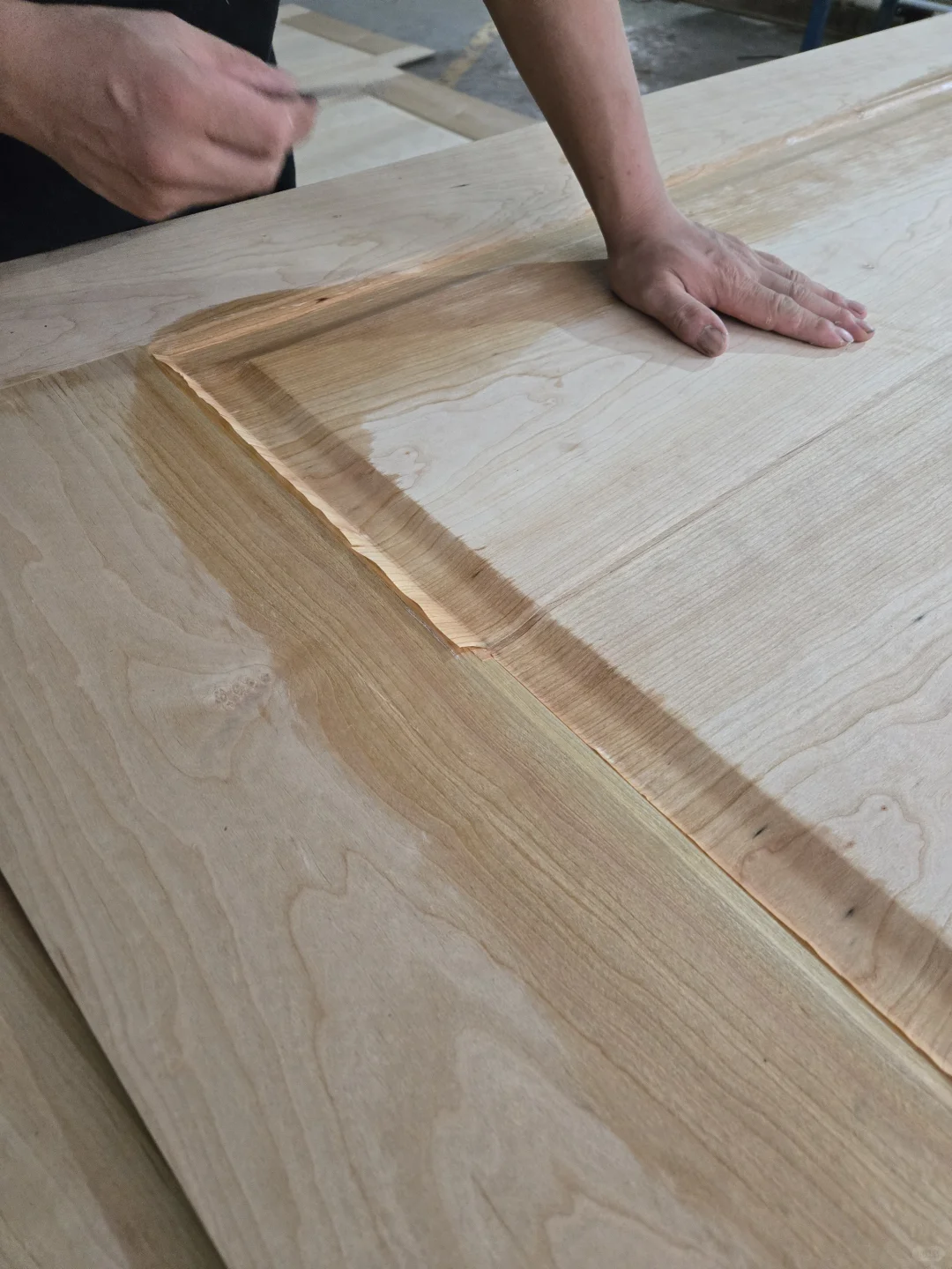 车间实拍｜实木贴皮生产图文全过程