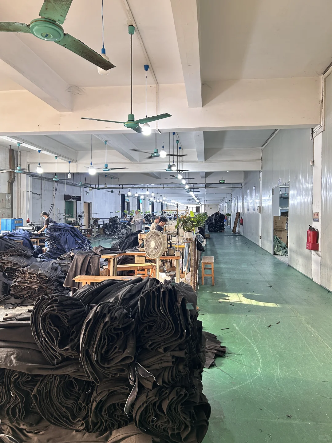 04女大继承3000平工厂第3天……