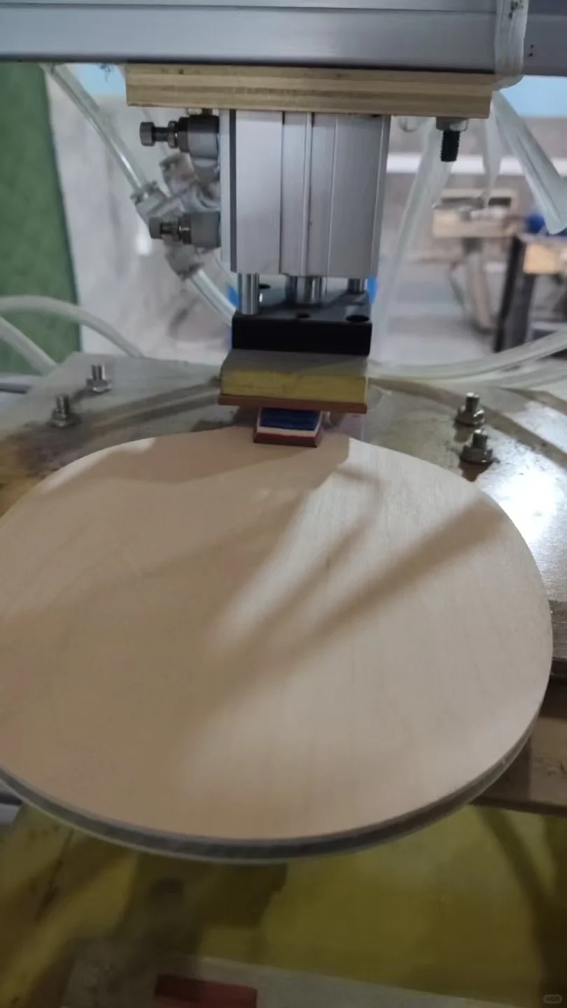 乒乓球拍源头厂家直销批发，物美价廉