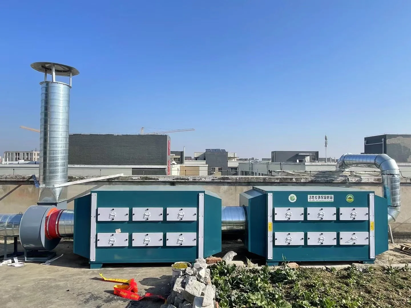 二级活性炭设备 ?废弃处理设备?厂区施工