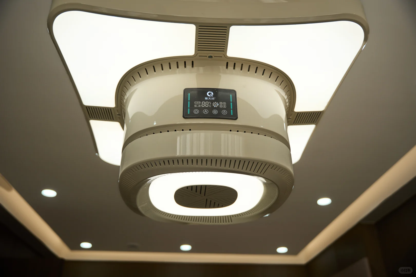 简约新中式的棋牌室装修你们喜欢吗