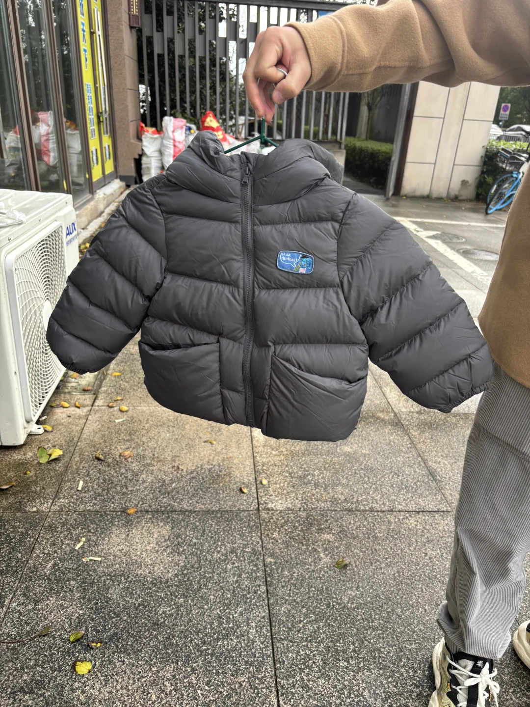 工厂直销童装羽绒服清仓特价