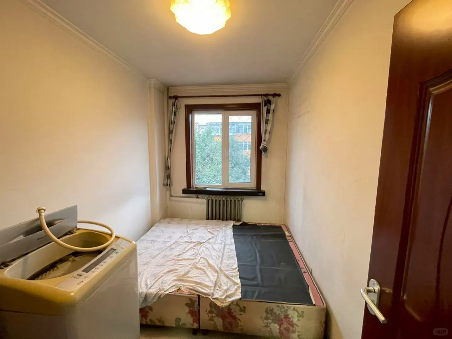 建材城西二里 南北通透三居室 价格超便宜