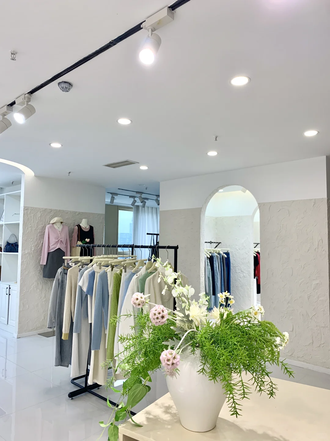 花钱买了个教训,没钱真的别开服装店了