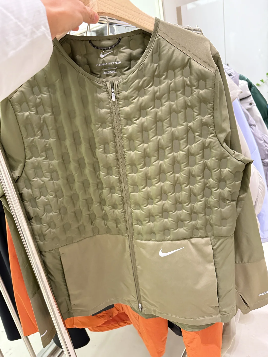 别听他们扯，这才是真正的大牌羽绒服代工厂