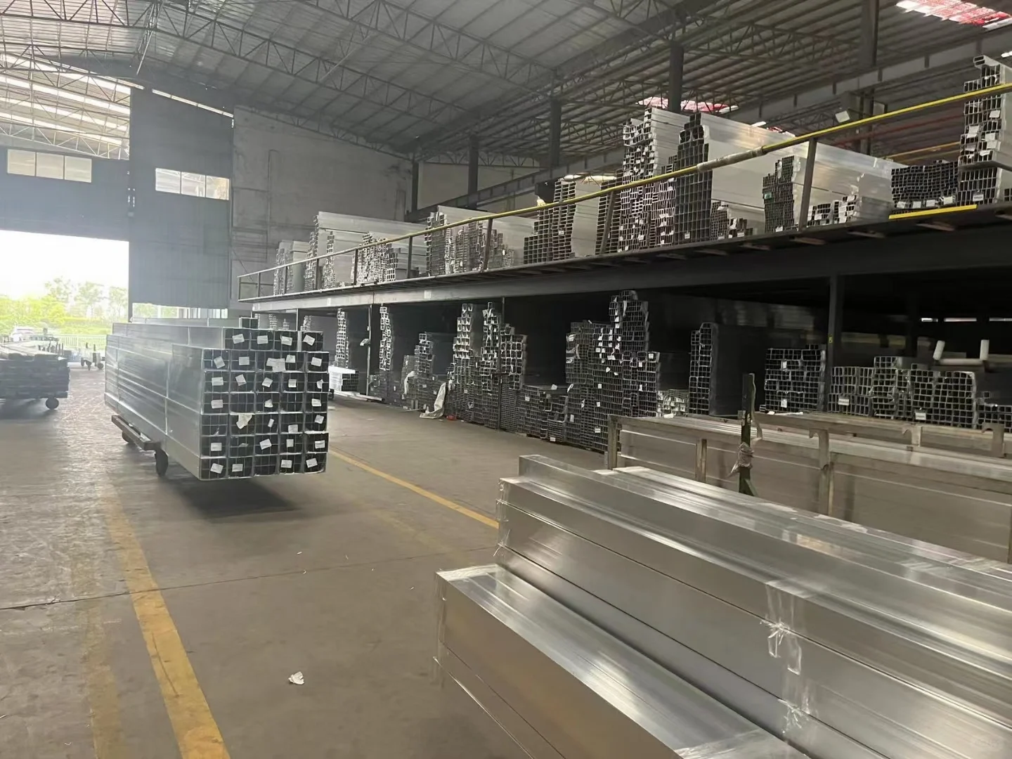 铝合金方通批发