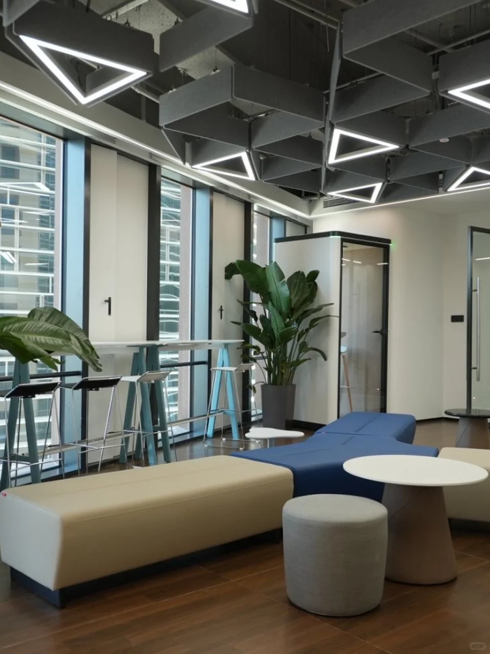 真房｜AI数字能源 |200平｜科技园区新