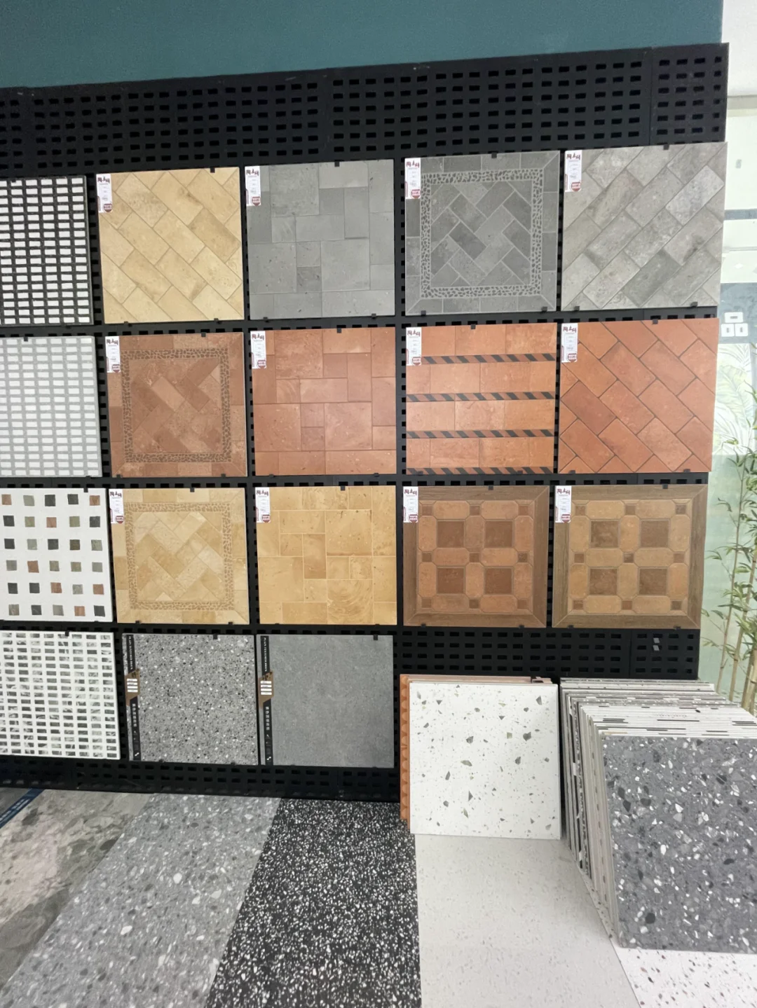 这么便利的瓷砖批发仓库 你还不知道吗？