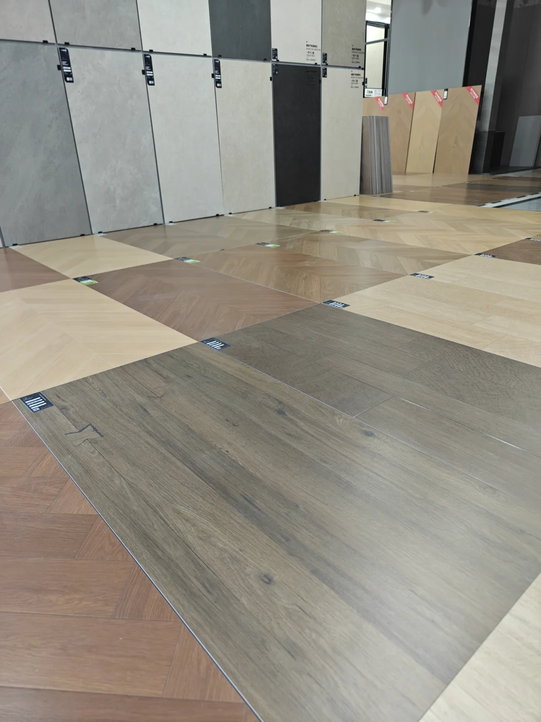 逛建材市场的第一天