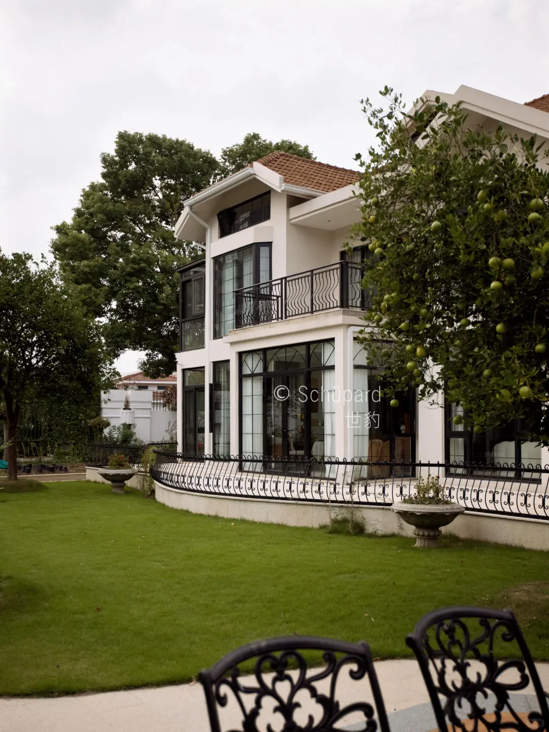 世豹门窗：可回收与节能的环保之道